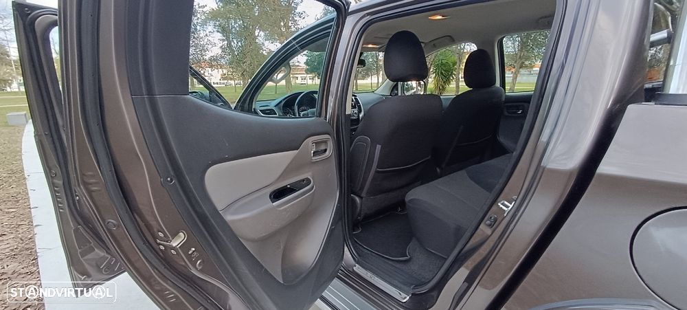 Fiat Fullback 2.4 4WD CD Adventure Auto - 19