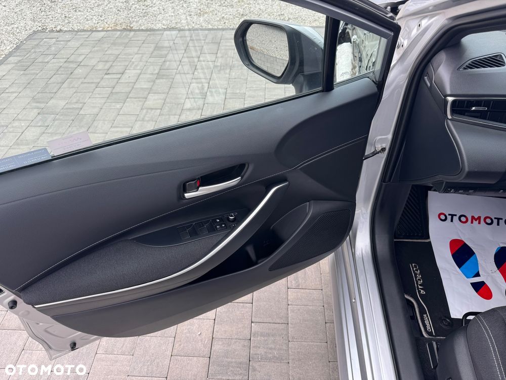 Toyota Corolla 1.8 Hybrid Style - 14