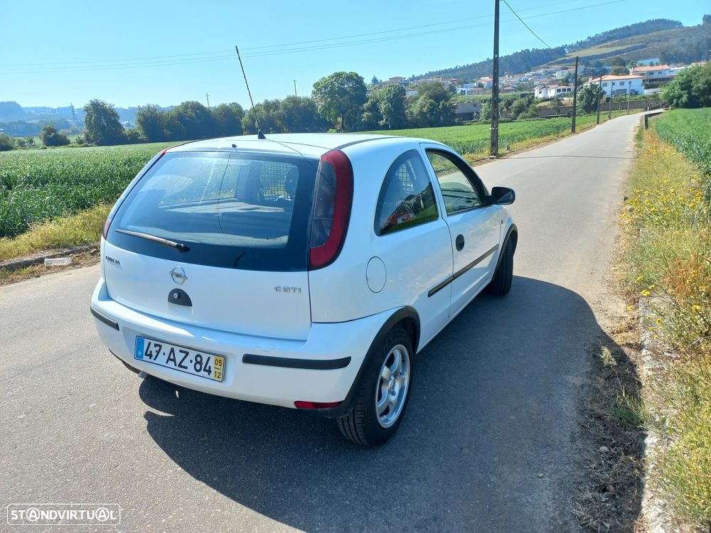 Opel Corsa 1.3 CDTi First - 3