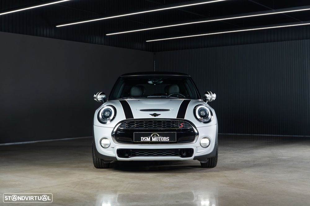 MINI 3 Portas Cooper D - 2