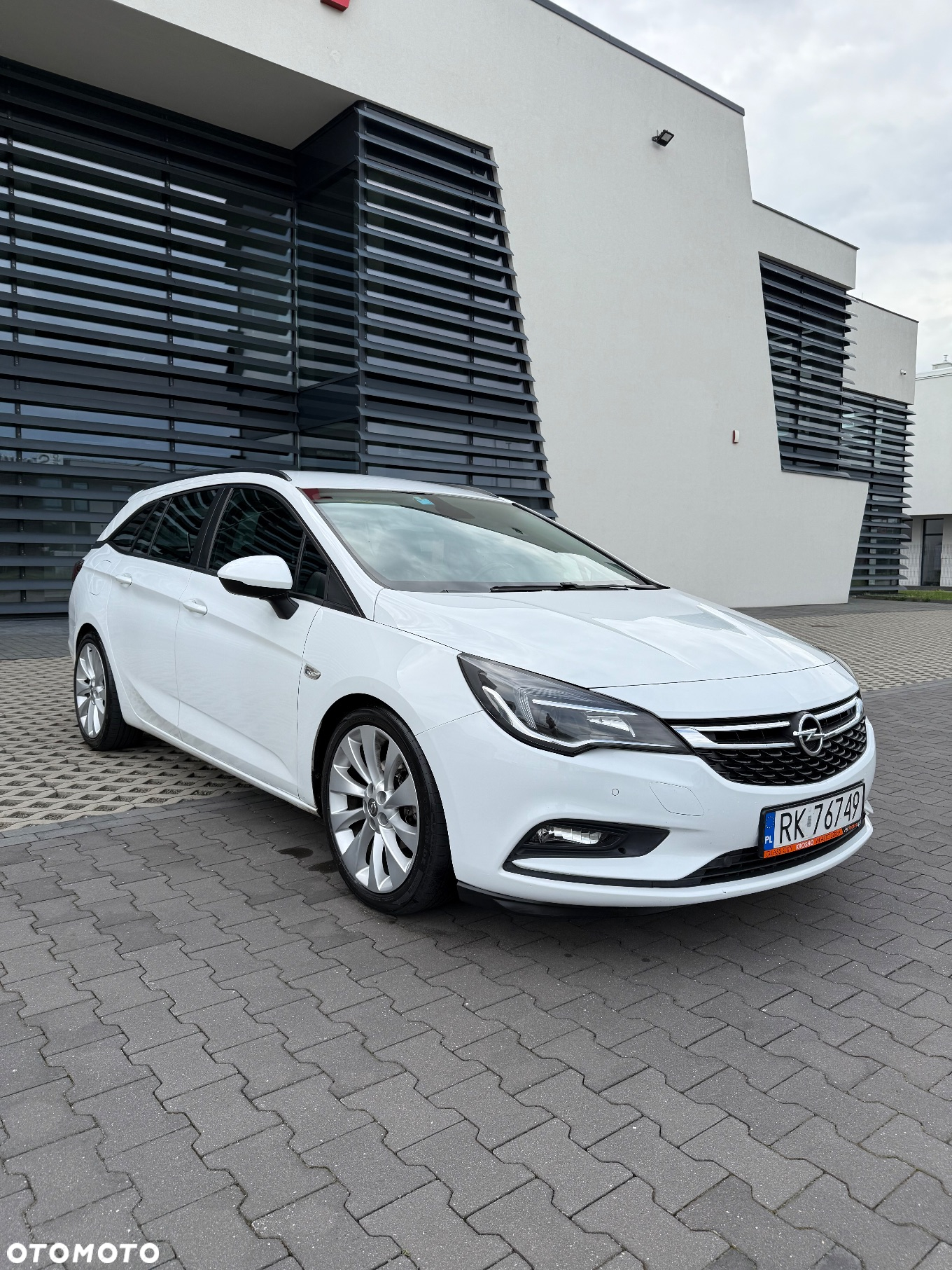 Opel Astra 1.6 D (CDTI) Sports Tourer Business - 2