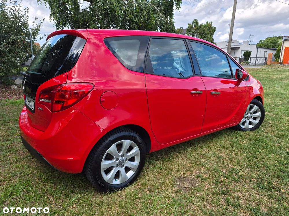 Opel Meriva - 12