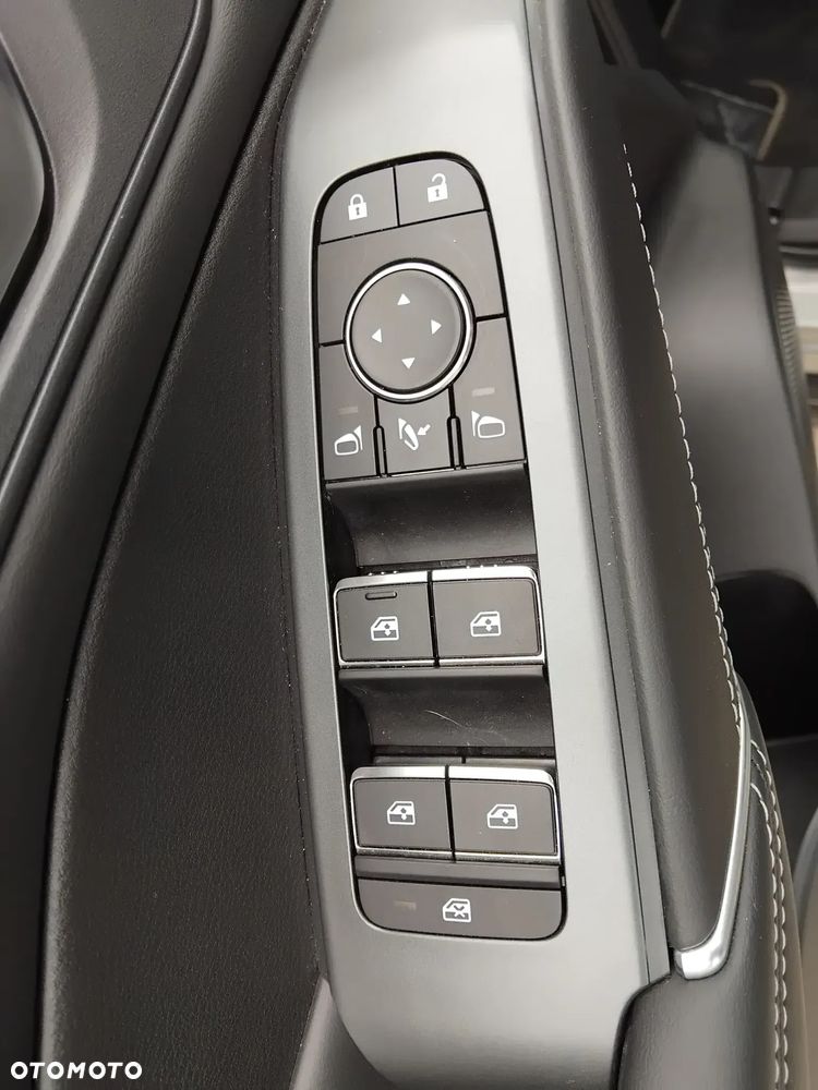 Nissan Qashqai 1.3 DIG-T MHEV N-Connecta Xtronic - 20