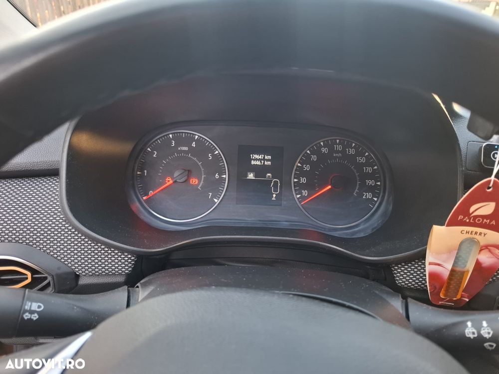 Dacia Sandero - 3