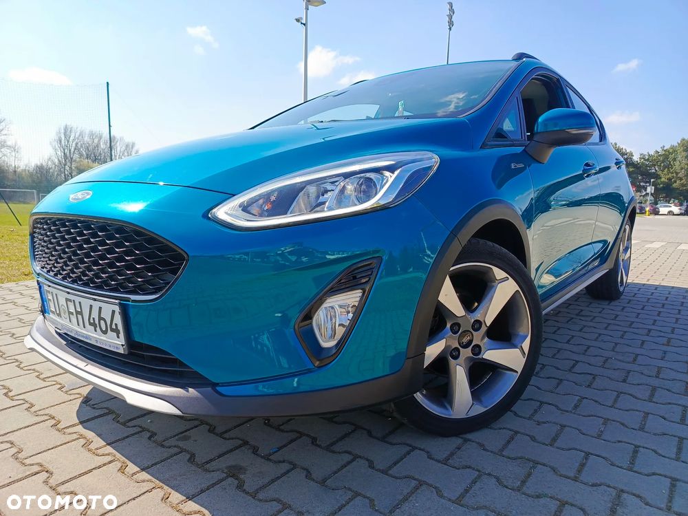 Ford Fiesta 1.0 EcoBoost S&S ACTIVE COLOURLINE - 4