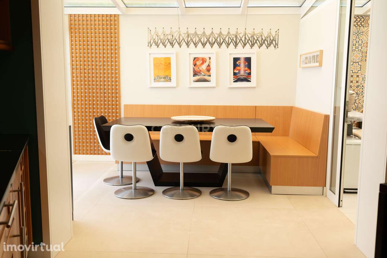 Luxuosa Moradia T5 com Piscina em Alvor, Portimão - Grande imagem: 4/14