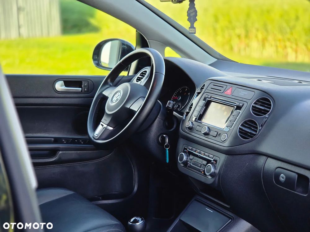 Volkswagen Golf Plus - 23