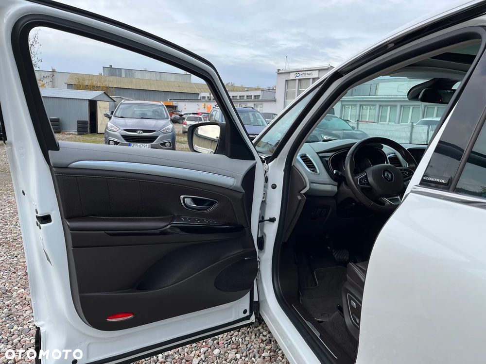 Renault Espace 1.6 dCi Energy Initiale Paris EDC 7os - 15