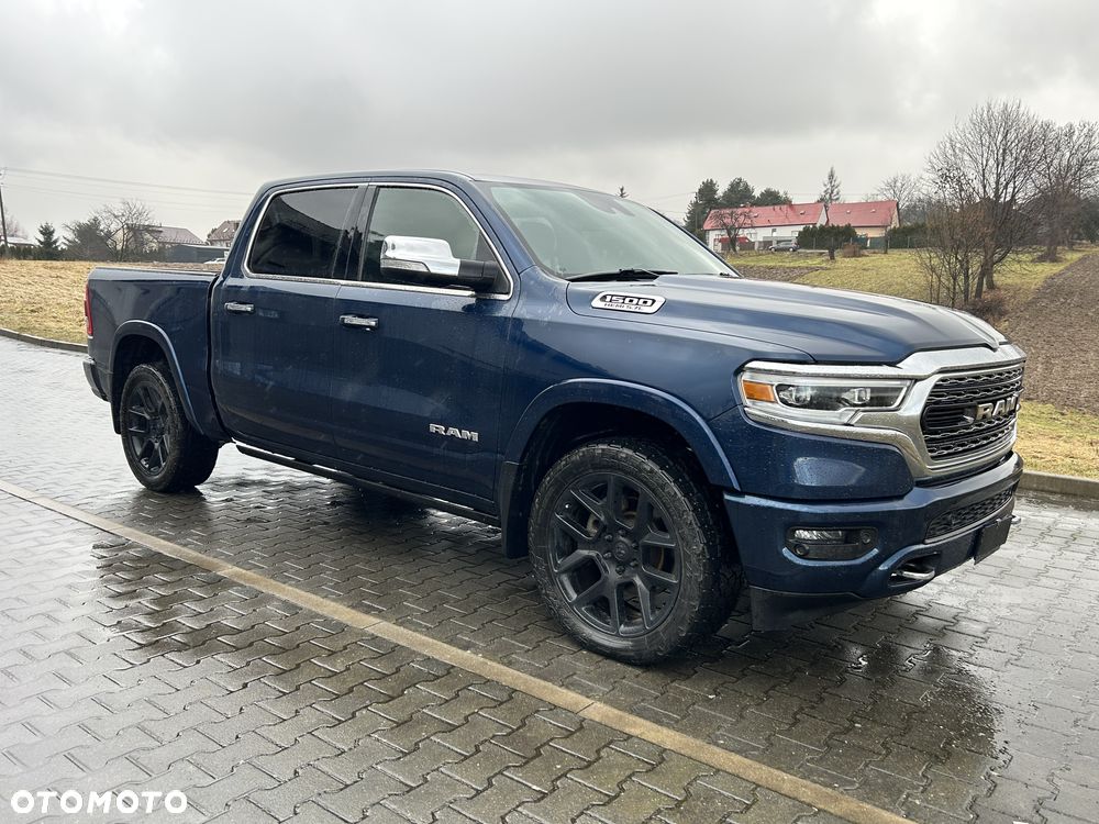 Dodge RAM - 1