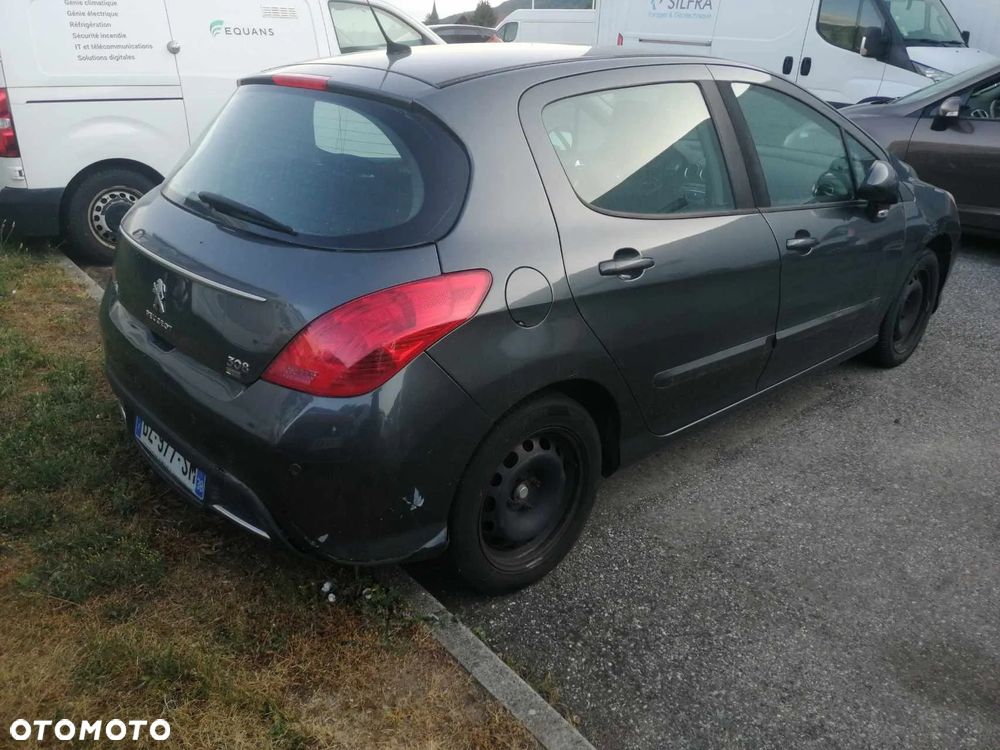 Citroën C5 1.6 HDi Attraction - 4