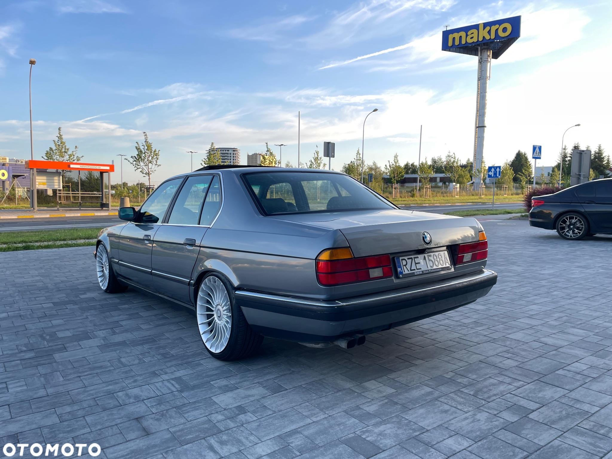 BMW Seria 7 - 19