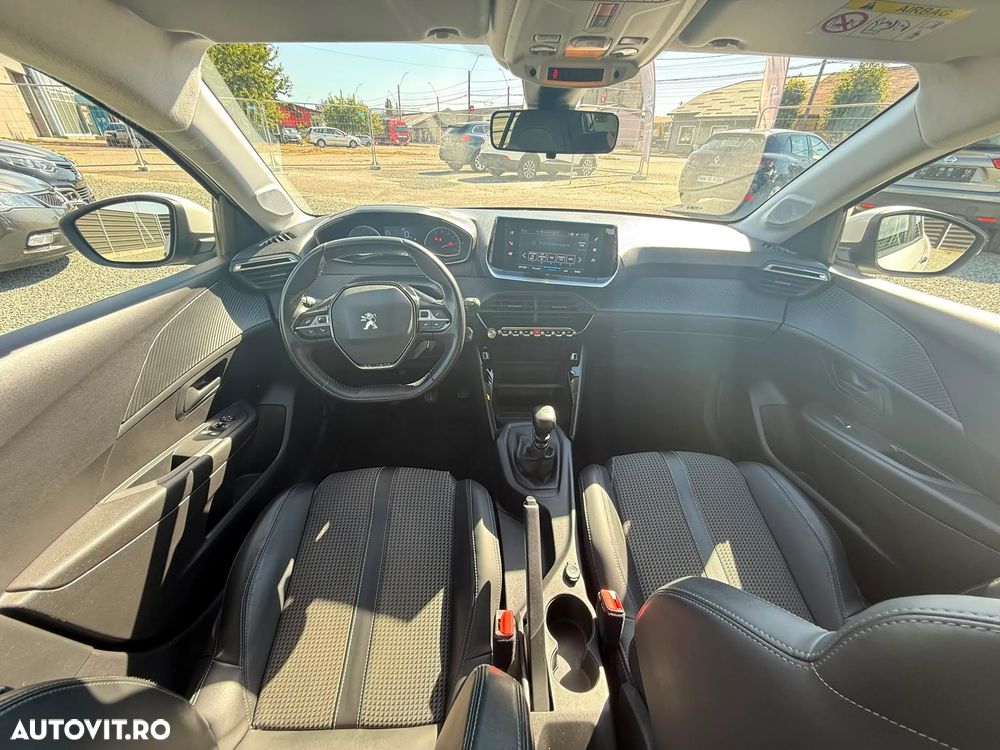 Peugeot 208 Blue-HDi 100 Stop&Start Active - 11