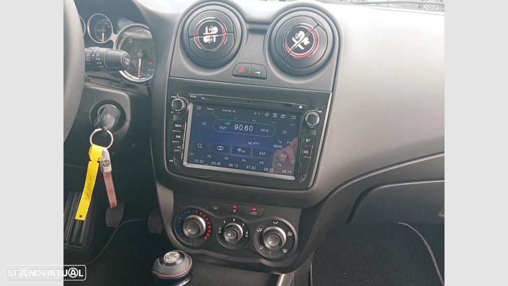 Alfa Romeo MiTo 1.3 JTDM - 22