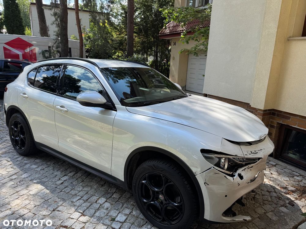 Alfa Romeo Stelvio 2.0 Turbo Veloce TI Q4 - 11