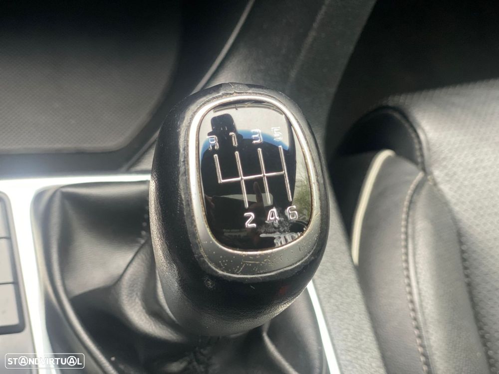 Kia Sportage 1.7 CRDI ISG Nav Line - 24