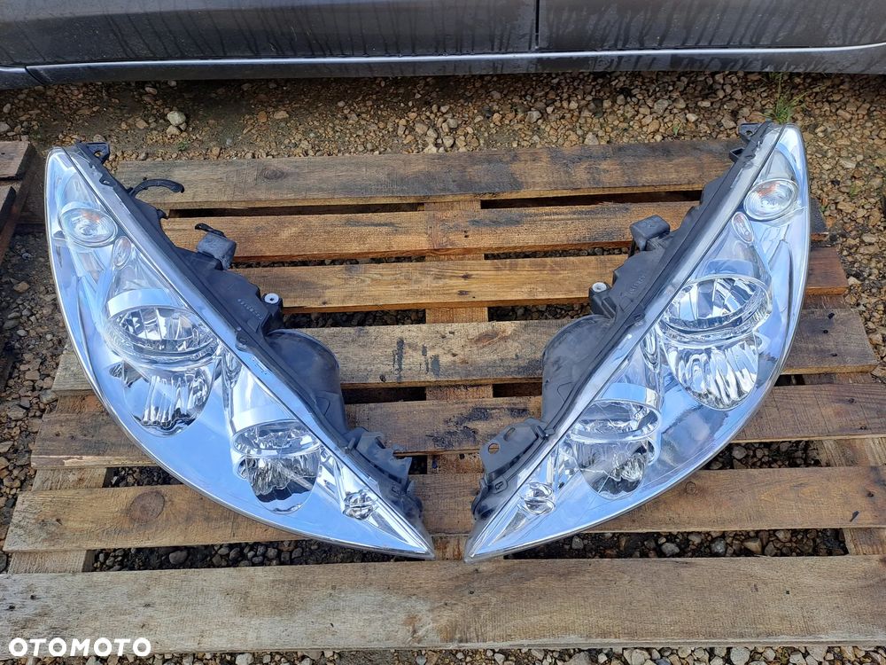 Peugeot 308 lampy przednie komplet - 2