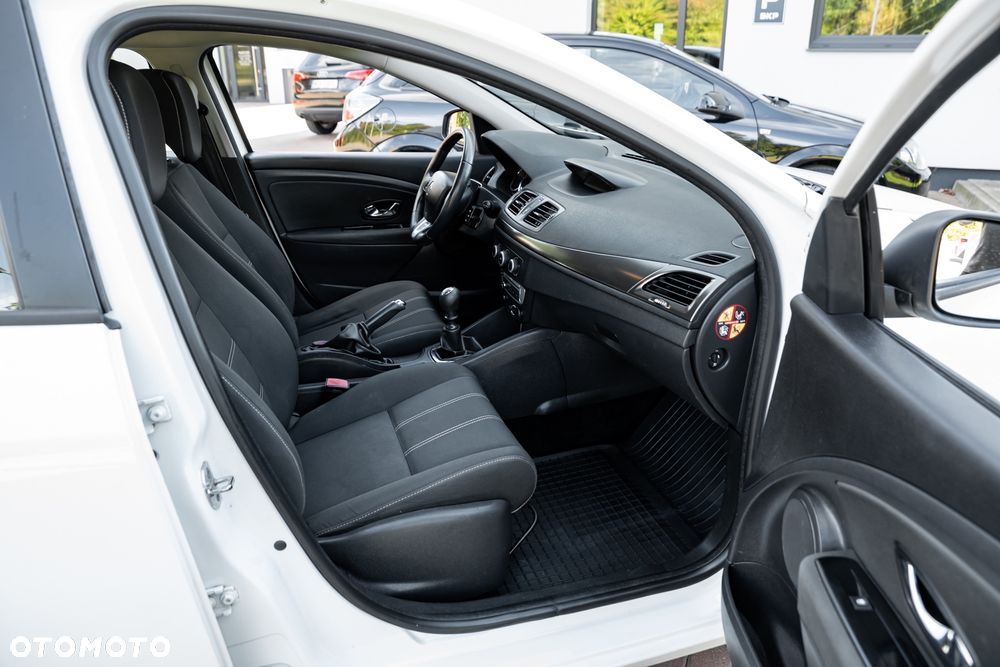 Renault Megane 1.6 16V 110 Dynamique - 23