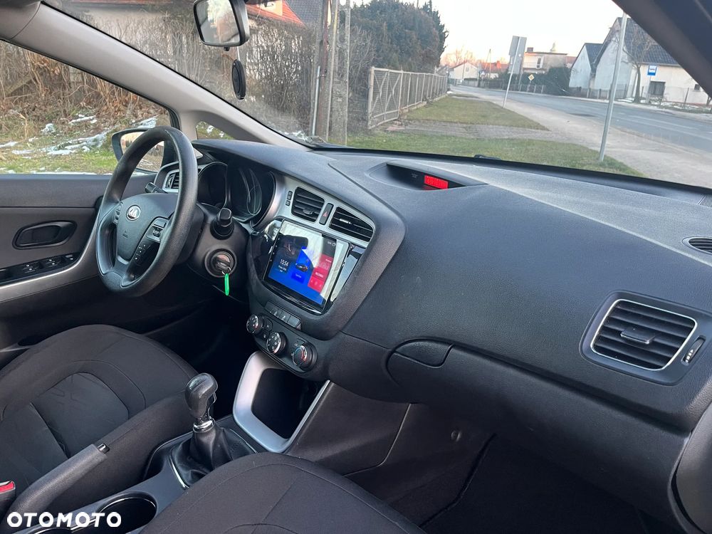 Kia Ceed 1.4 CVVT Attract plus - 19