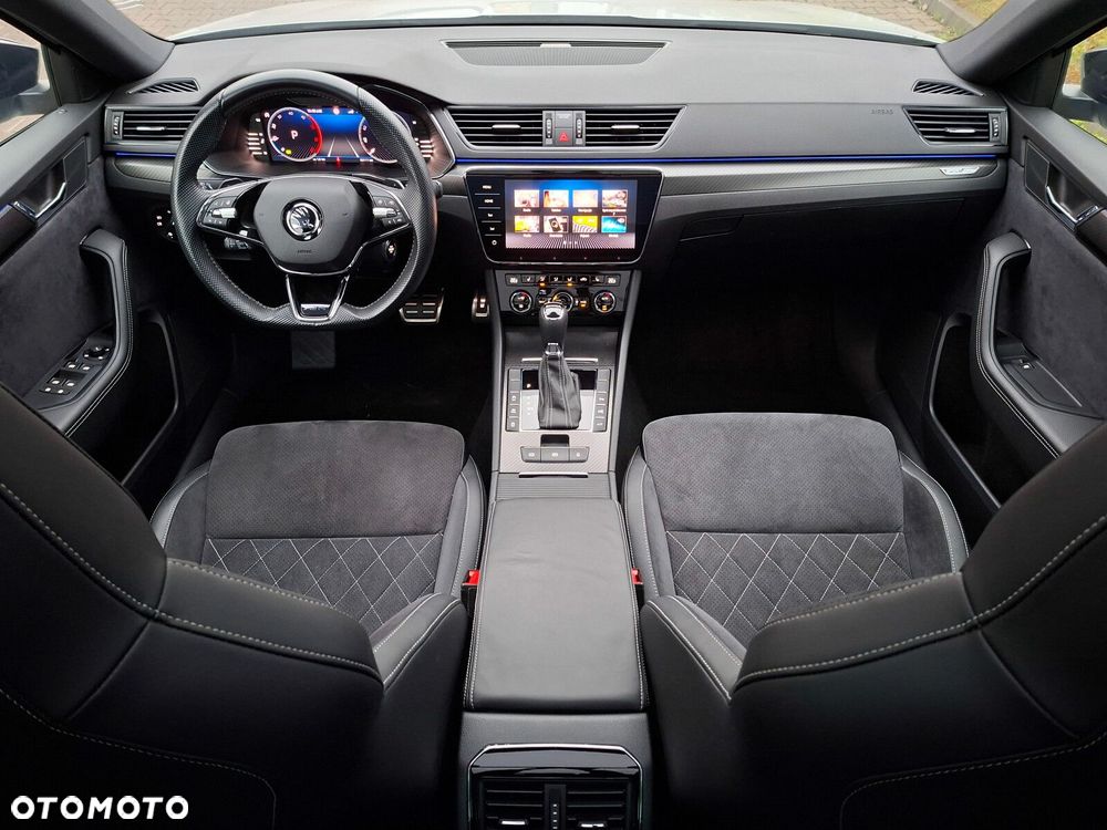 Skoda Superb - 11