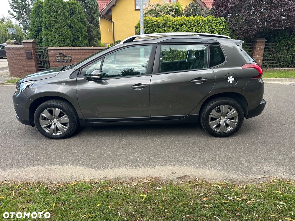 Peugeot 2008 - 10