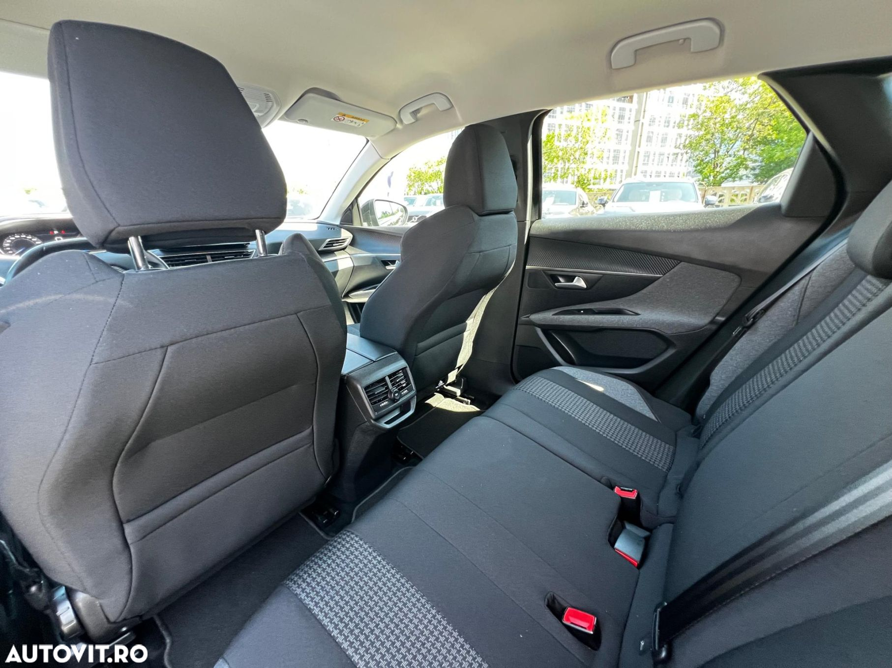 Peugeot 3008 1.2 PureTech 130 EAT8 Active Pack - 15