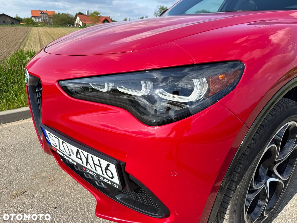 Alfa Romeo Stelvio 2.0 Turbo 16V AT8-Q4 Veloce Ti - 16
