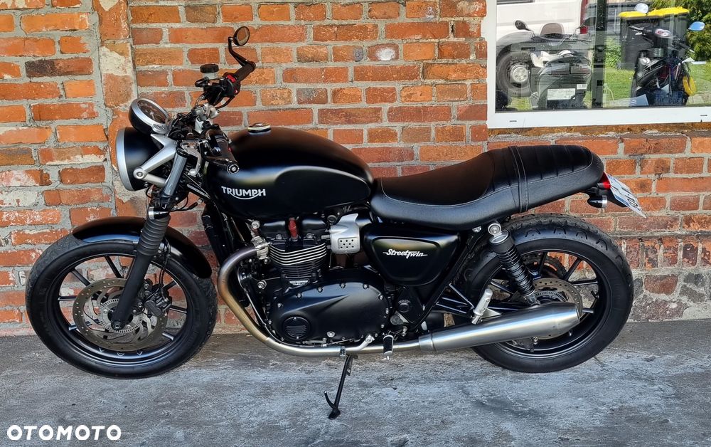 Triumph Street Twin - 7