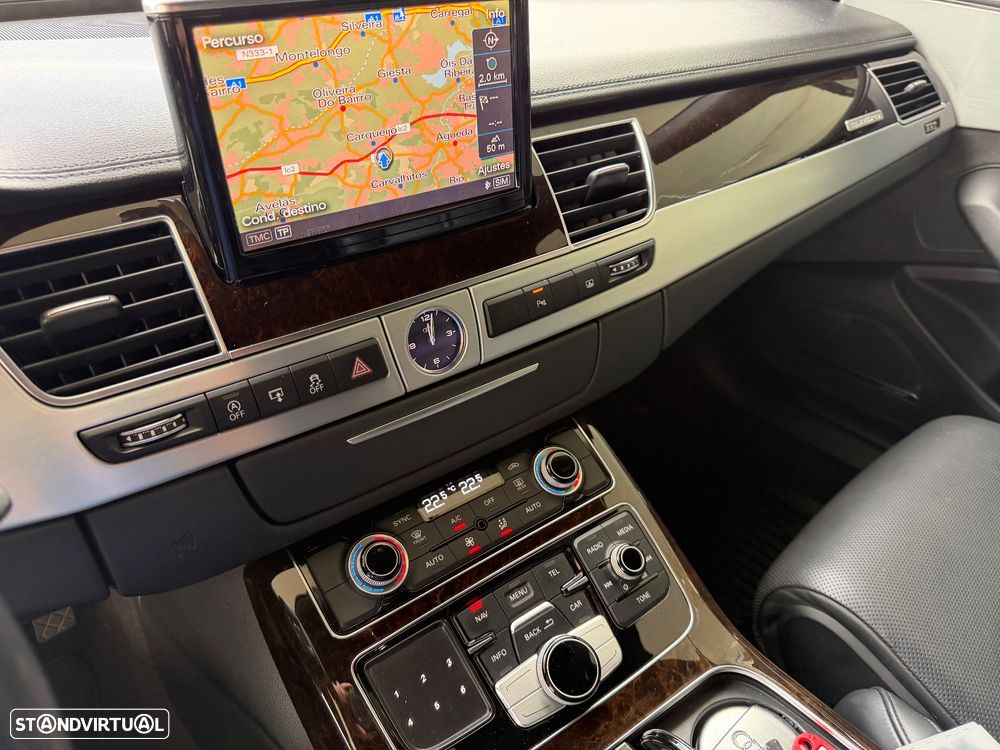 Audi A8 - 10