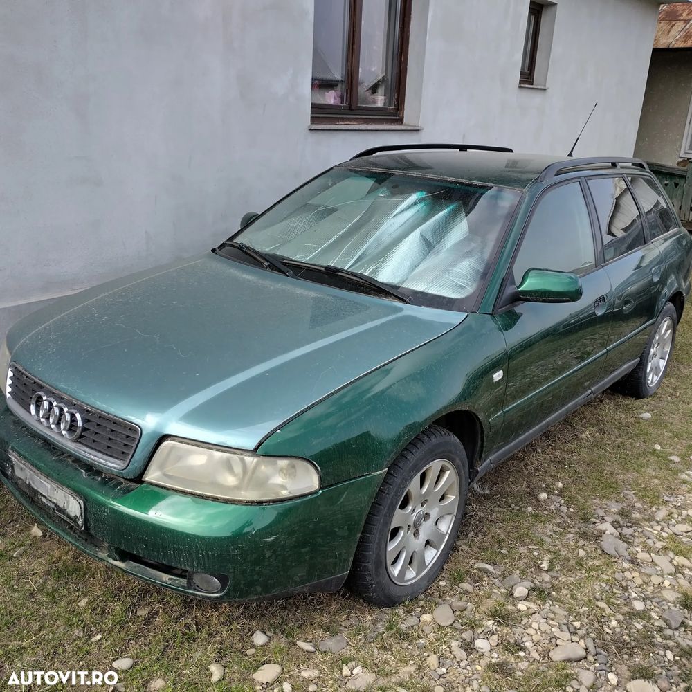 Audi A4 - 1