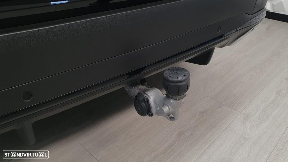 Mercedes-Benz GLC 300 e 4Matic - 33