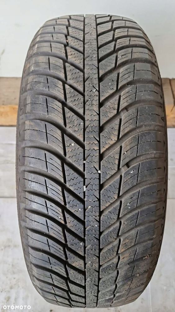 Opona całoroczna Nexen NBlue 4 Season 215/60R16 95 H