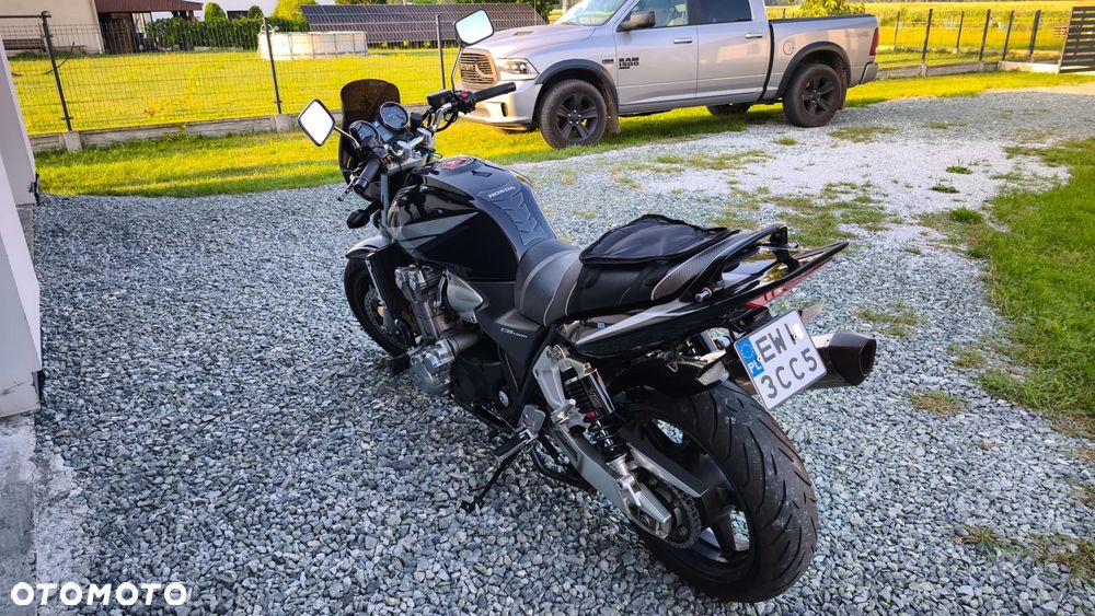 Honda CB - 20
