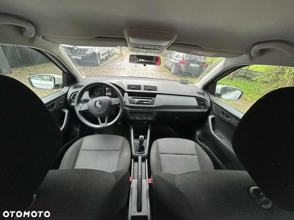 Skoda Fabia - 4