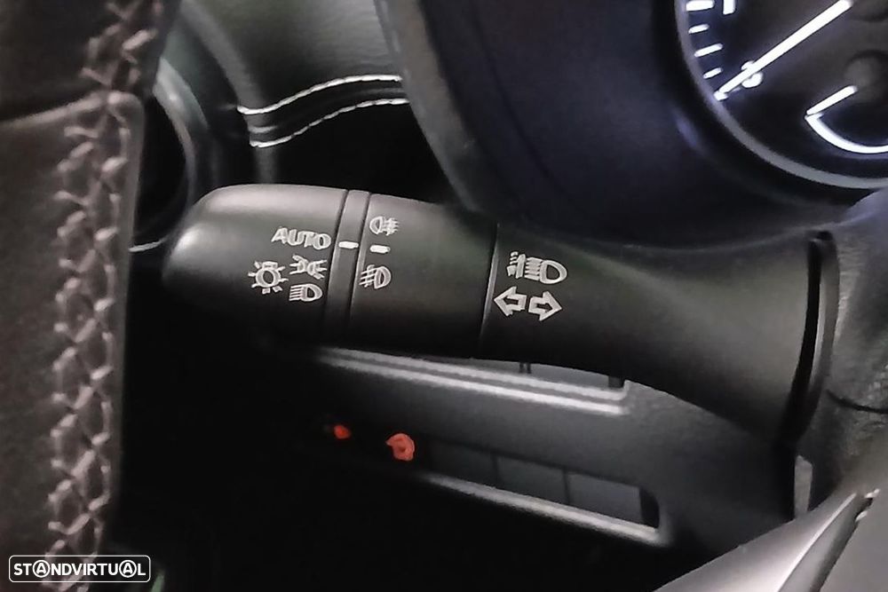 Nissan Juke 1.0 DIG-T Tekna - 9