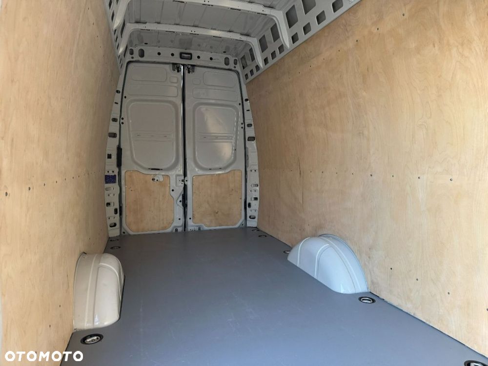 Iveco Daily - 27