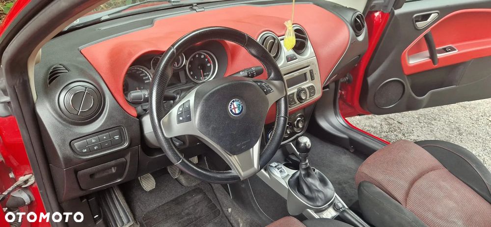 Alfa Romeo Mito - 12