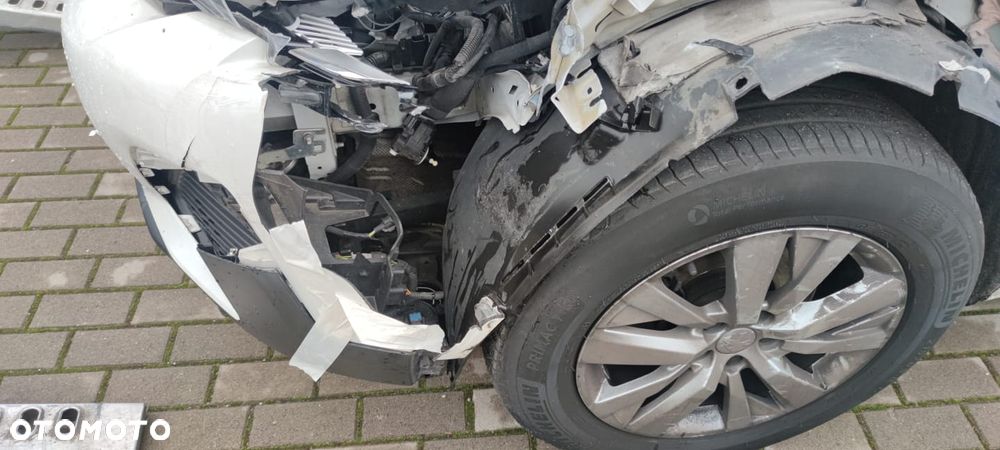 Peugeot 3008 1.2 PureTech Active S&S - 2