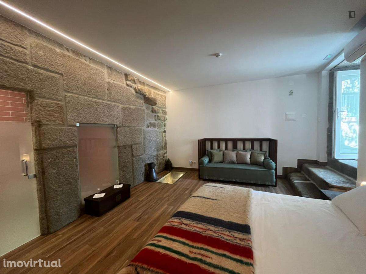 Quarto - localizado em Guarda - Grande imagem: 2/4