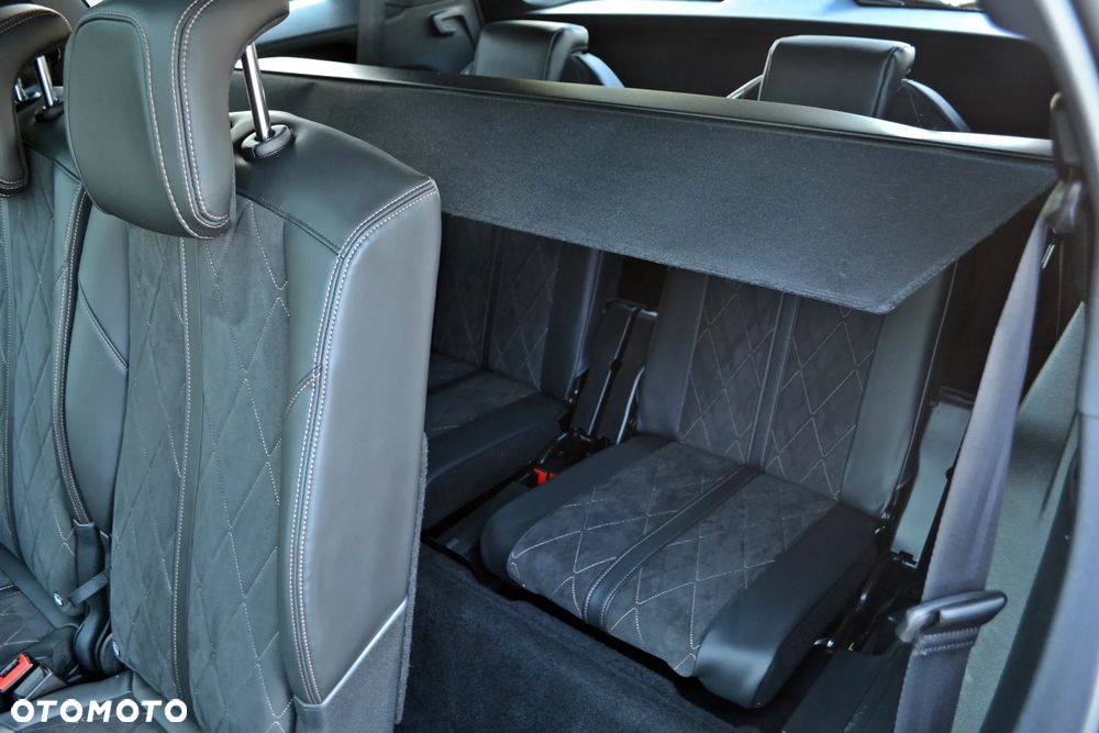 Peugeot 5008 - 31