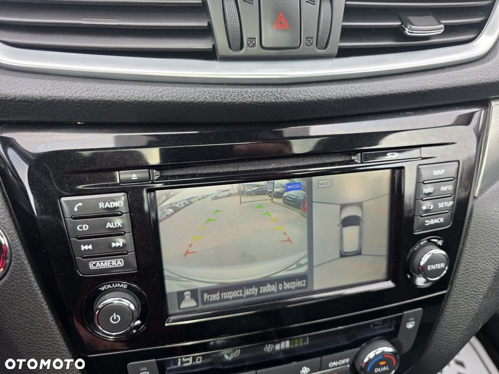 Nissan Qashqai 1.5 dCi DPF 360 - 6