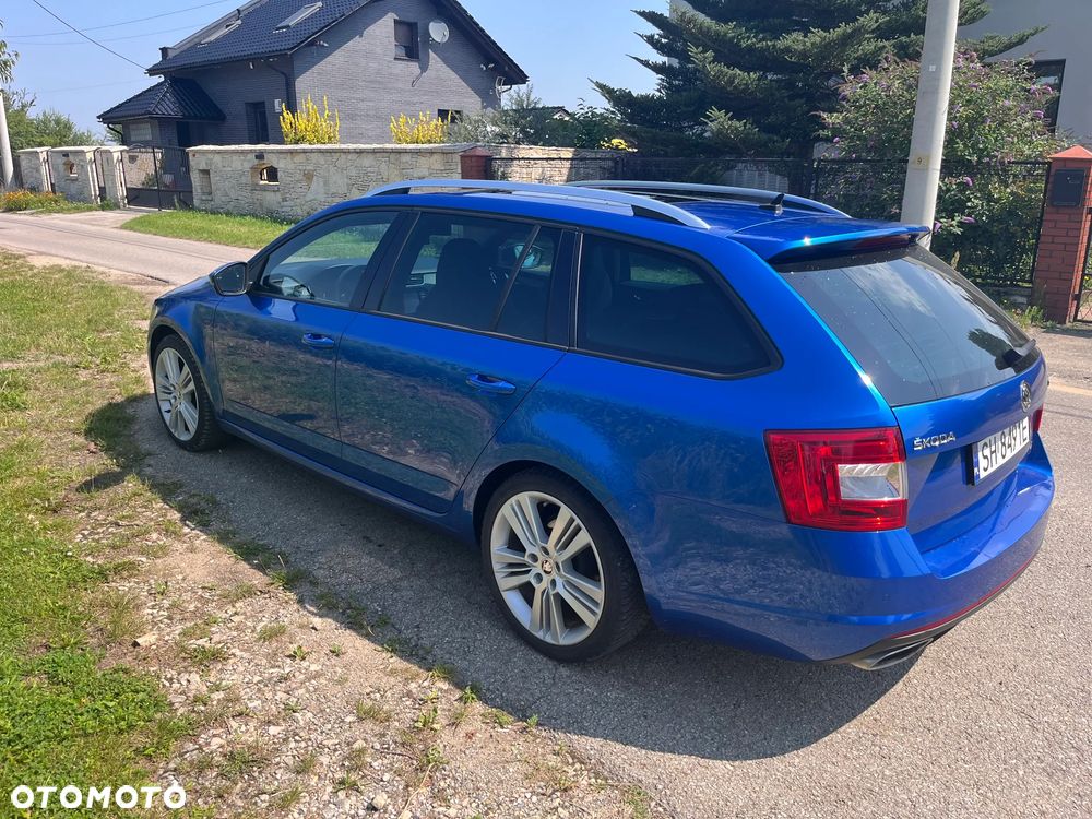 Skoda Octavia 2.0 TDI RS DSG - 11