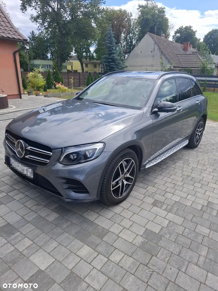 Mercedes-Benz GLC - 1