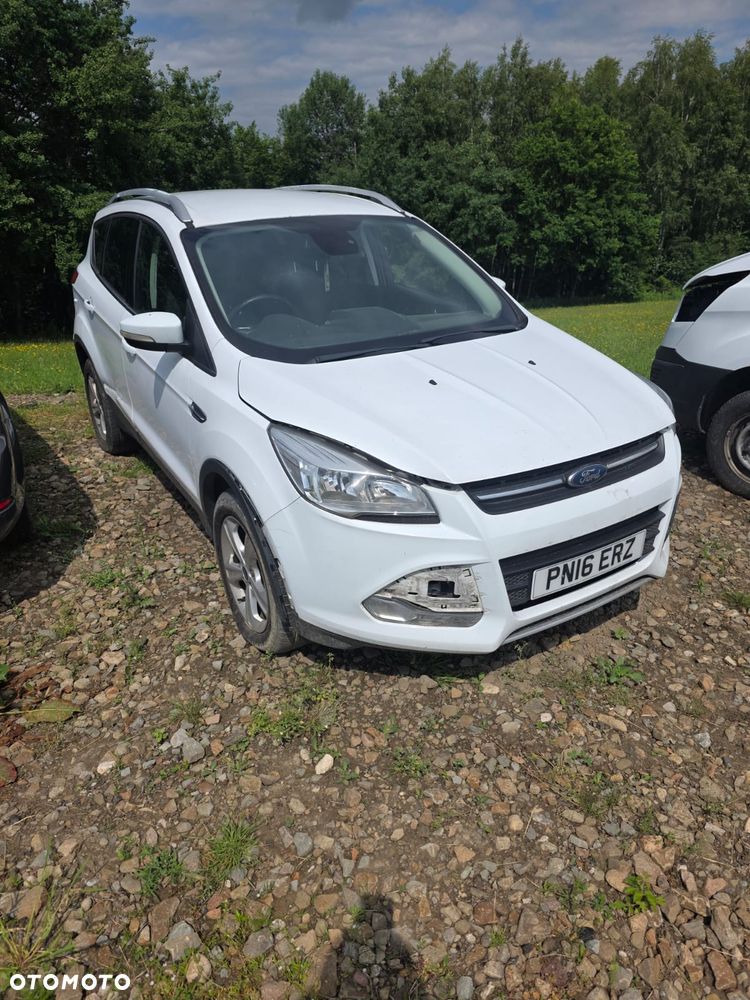 Ford Kuga 2.0 TDCi 4x4 Trend - 4