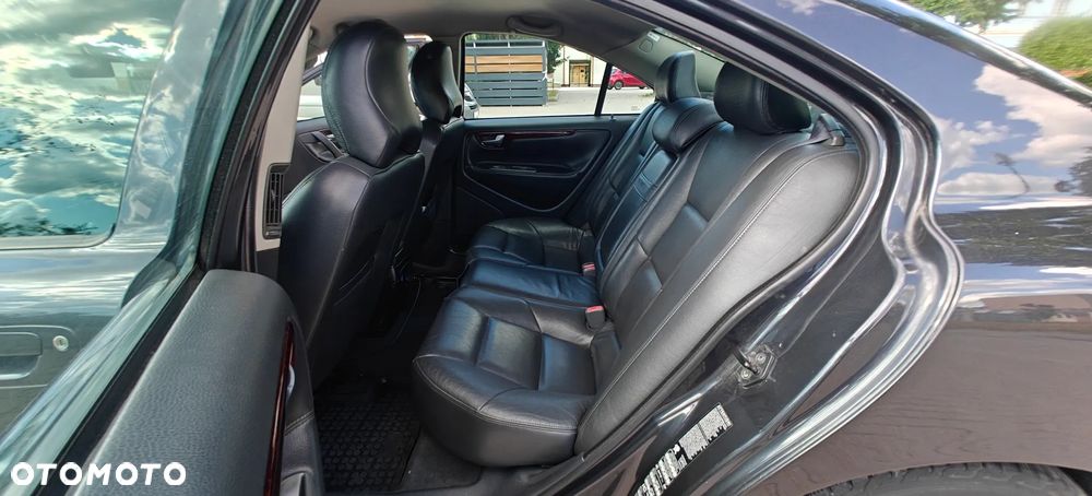 Volvo S60 - 16