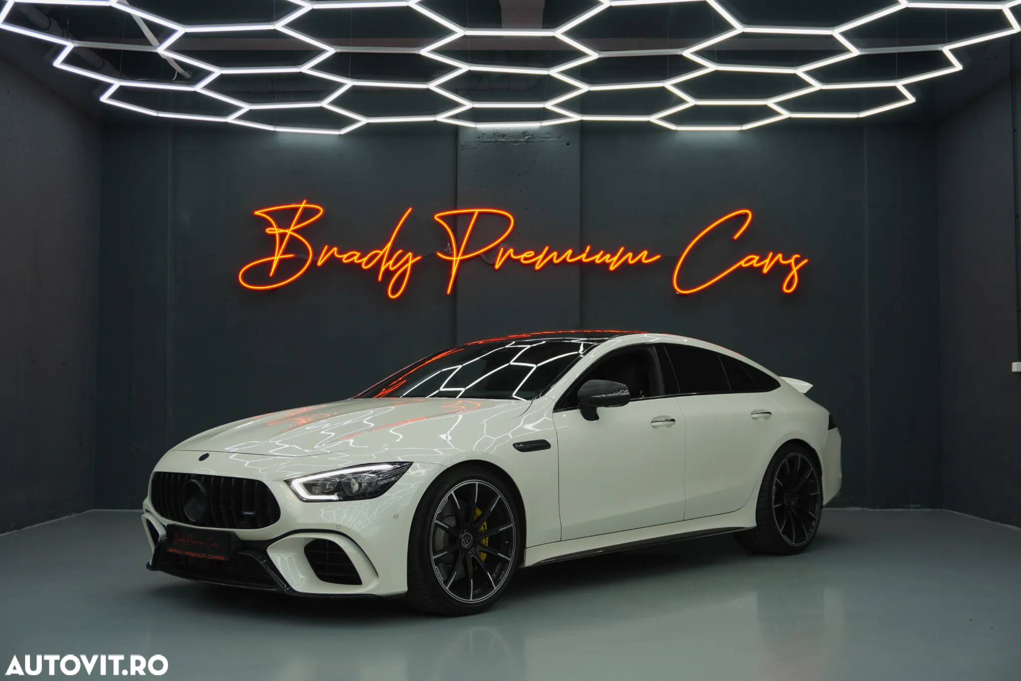 Mercedes-Benz AMG GT-S 63 4MATIC+ - 2