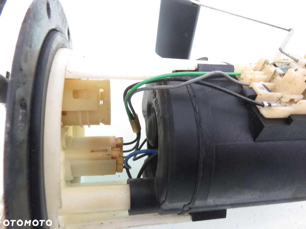 POMPA PALIWA HYUNDAI GETZ 1.1 311101C000 083000750 - 5
