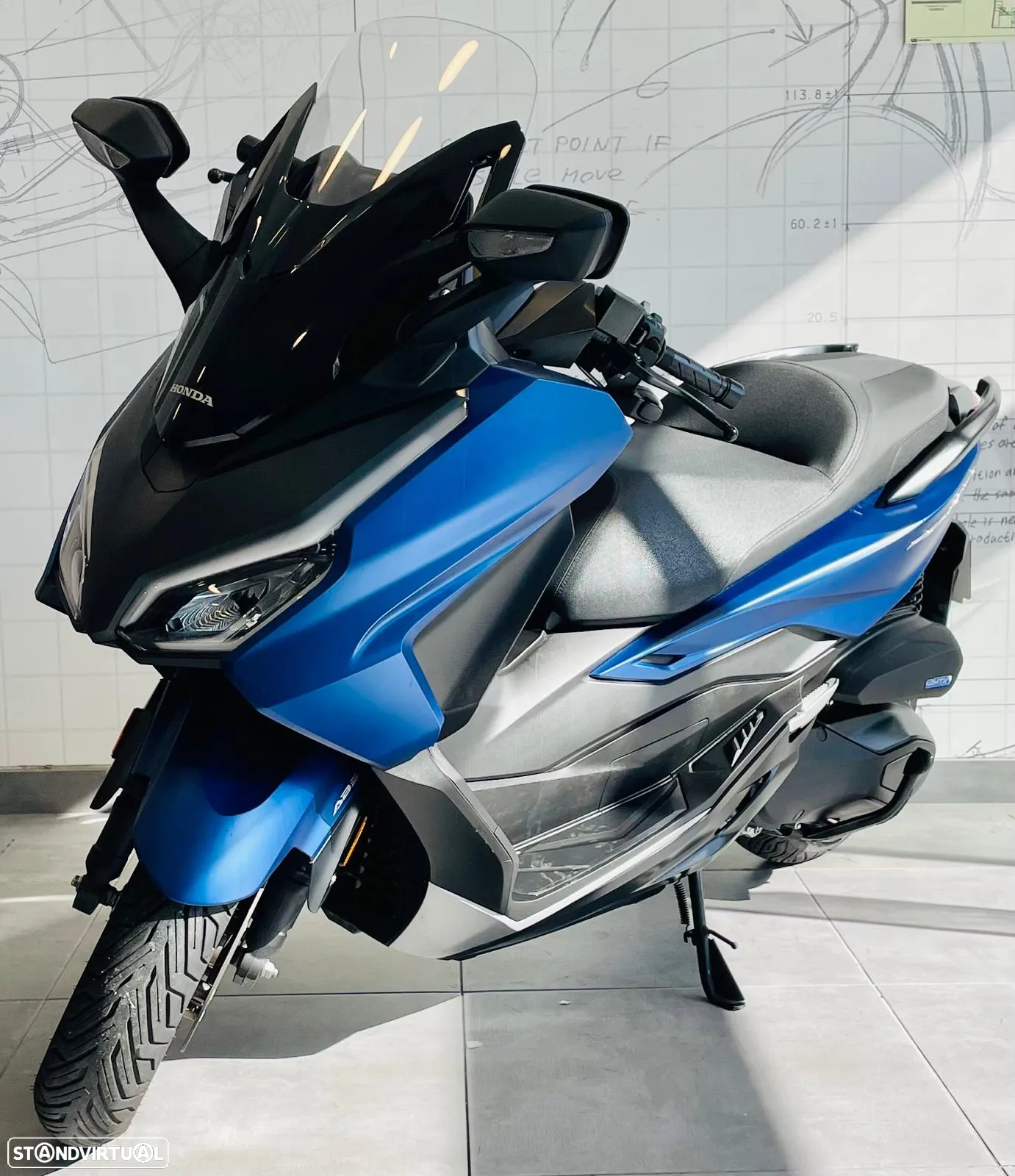 Honda Forza 350 - 3