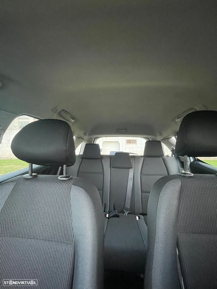 Peugeot 207 SW 1.6 HDi Outdoor - 26