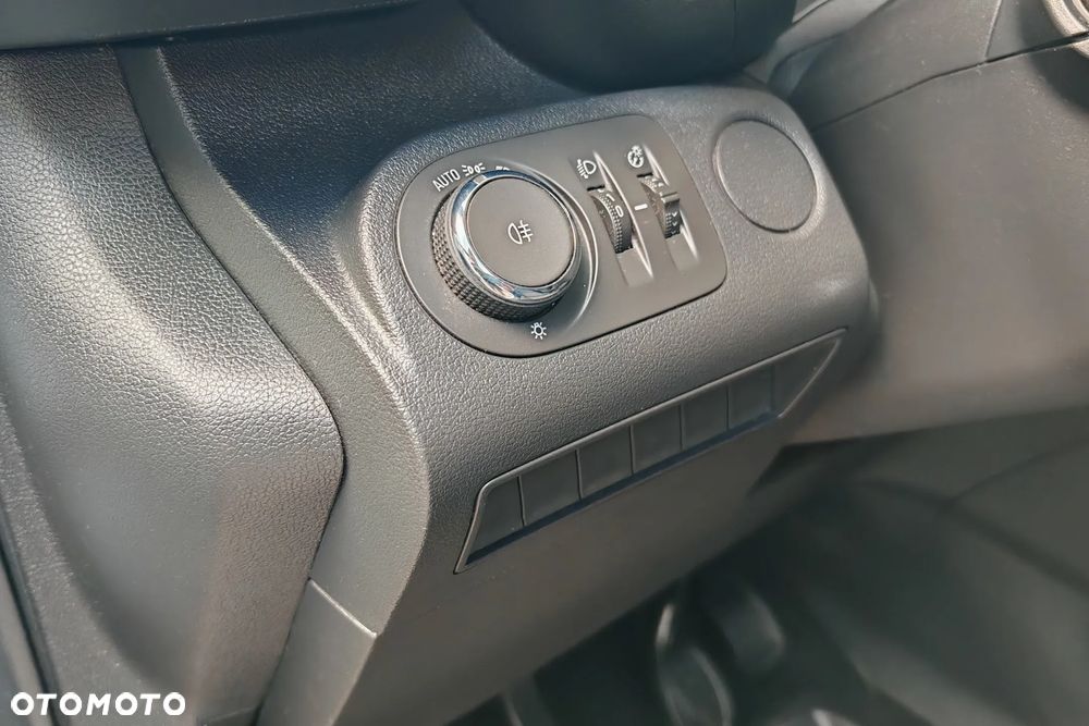 Opel Combo - 20