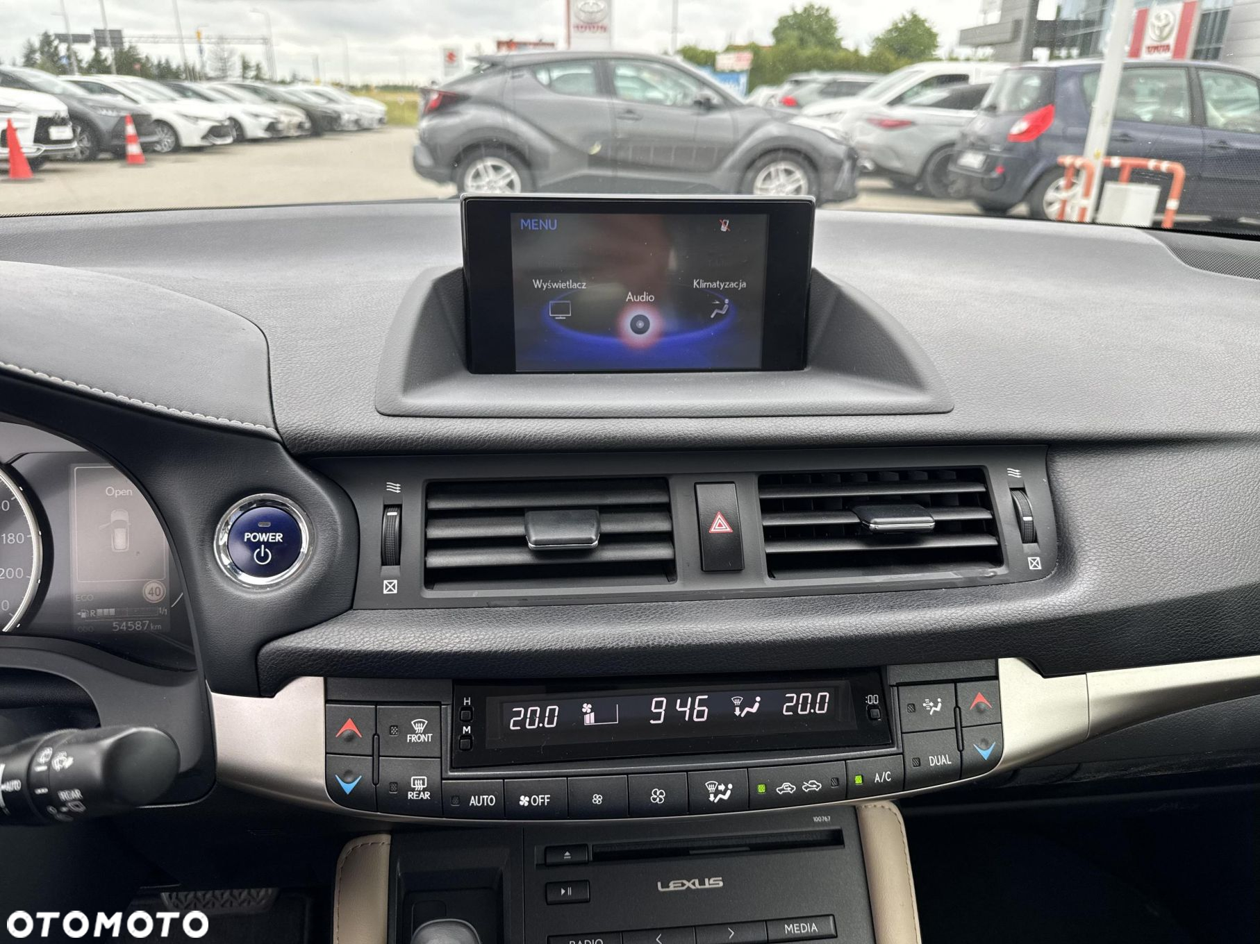 Lexus CT - 19